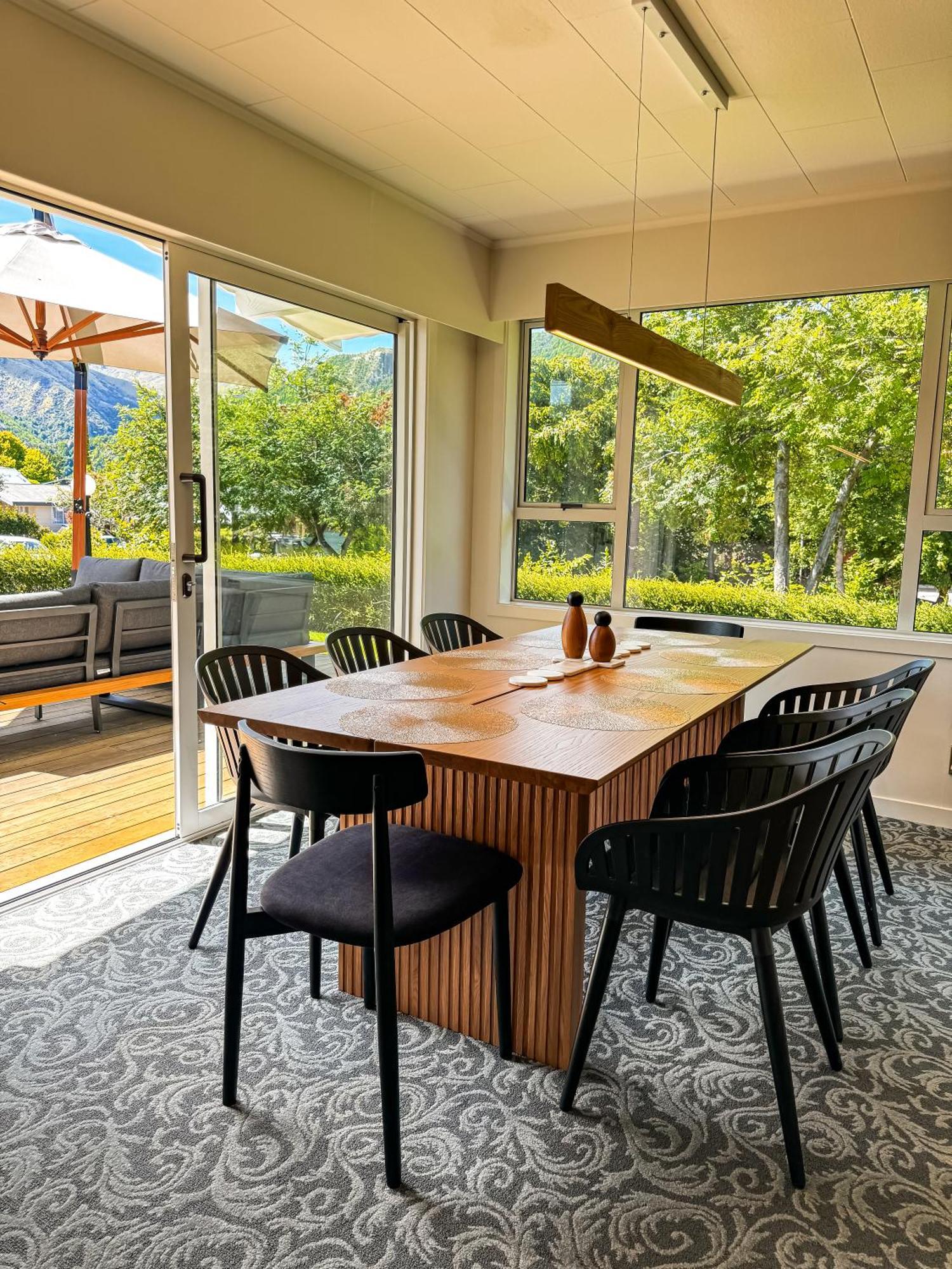 Arrowtown Motel Bagian luar foto