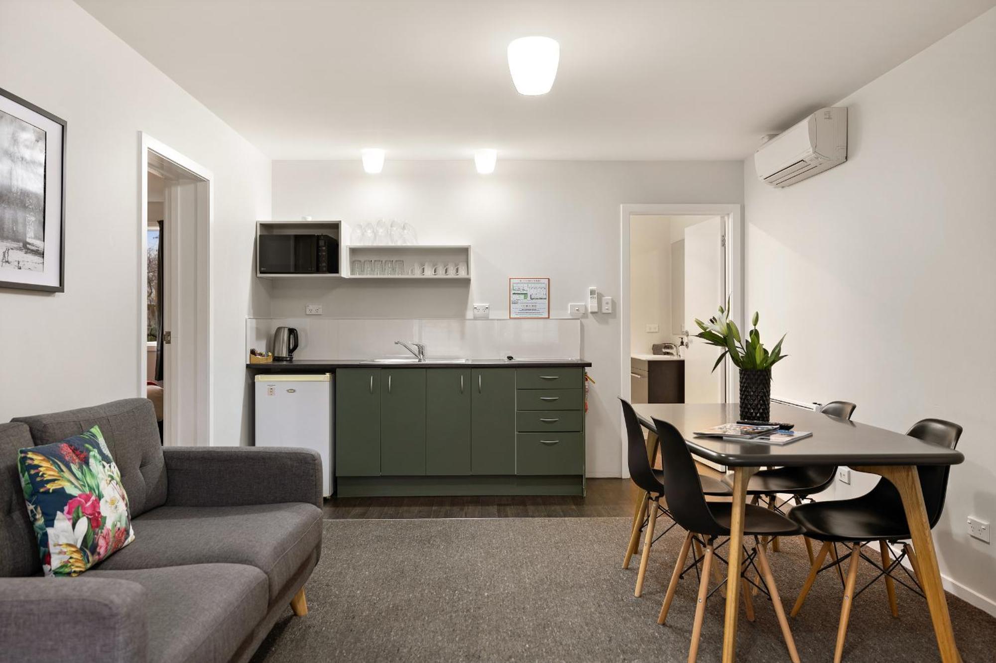 Arrowtown Motel Bagian luar foto